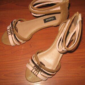 THEME Natural Strappy Wedge Sandals Shoes Size 6 M Gold Hardware
